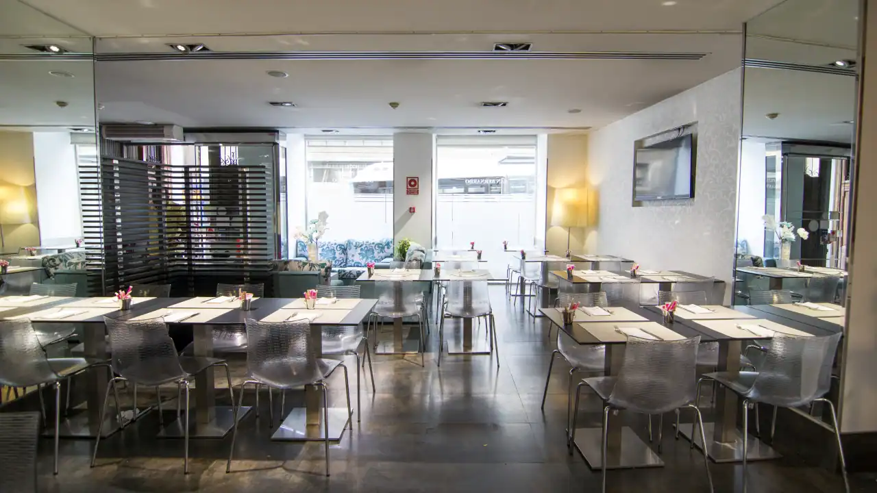 Petit Palace Plaza España